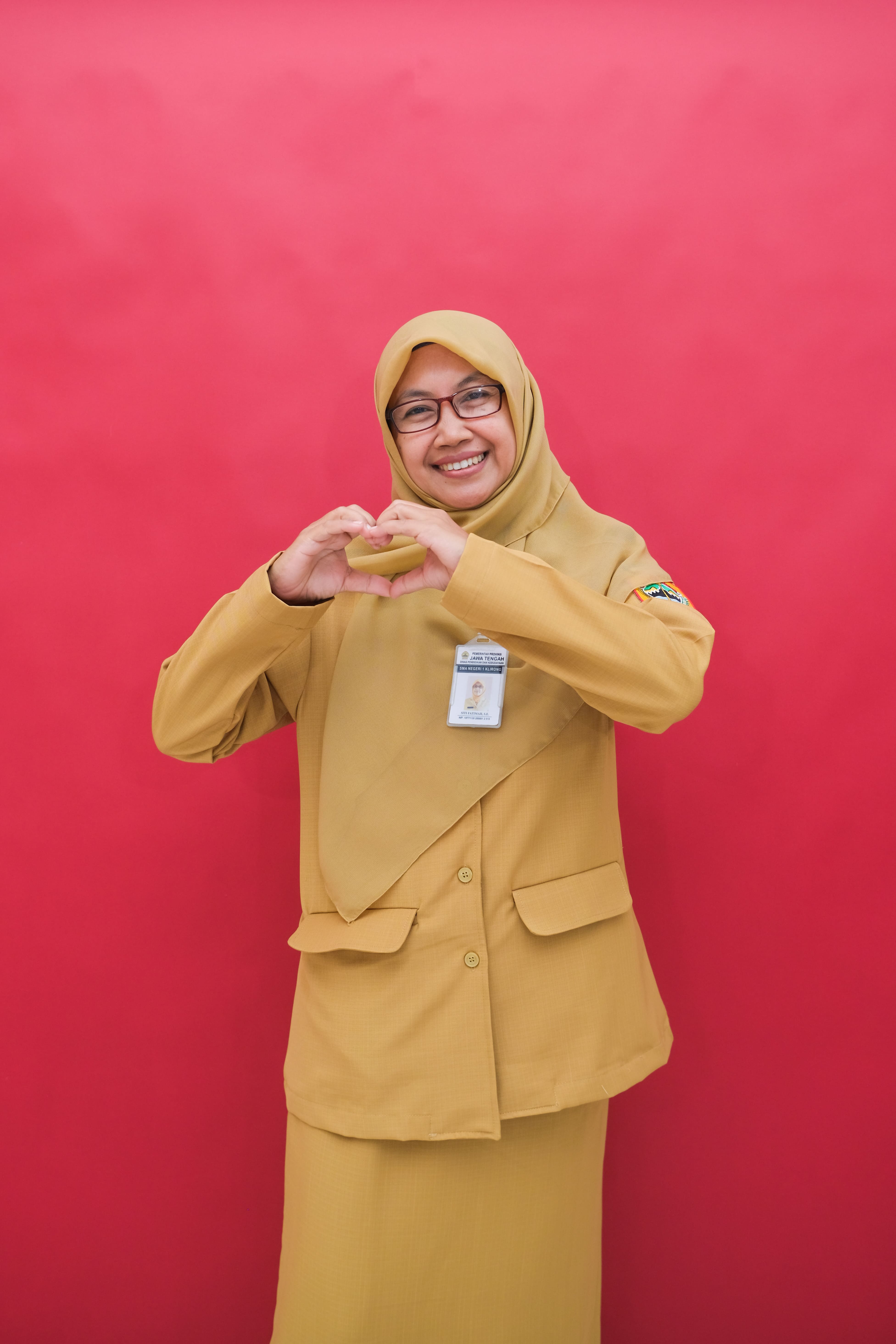 SITI FATIMAH,S.E.
